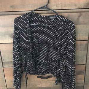 Cute blazer or can be worn as blouse also